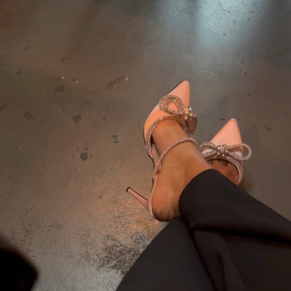 Elegant Pink Women's Heels with Bow Detail